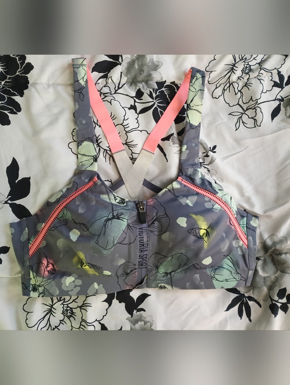 Victoria's Sport Floral Gray Zip-Front Sports Bra Size 36B